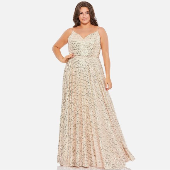 NWT $458 Mac Duggal [ PLUS 14W ]‎ Spaghetti Straps Sequin Gown in Champagne - Picture 14 of 15